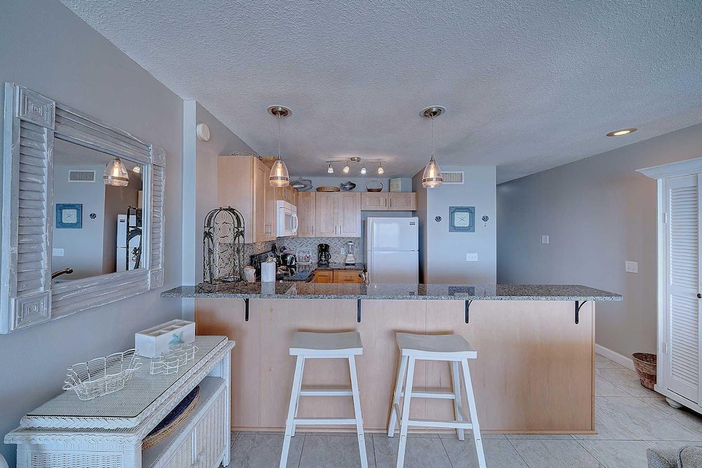 Photo of Kitchen in Seacrest
