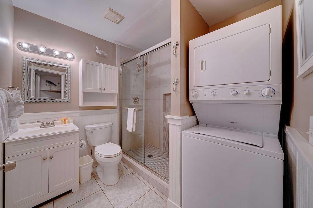 Photo of Bathroom in Seacrest