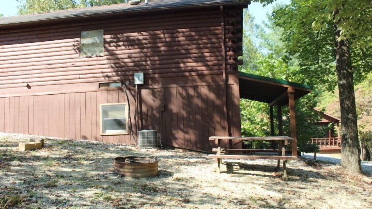 Photo of Outdoor in Schnellville