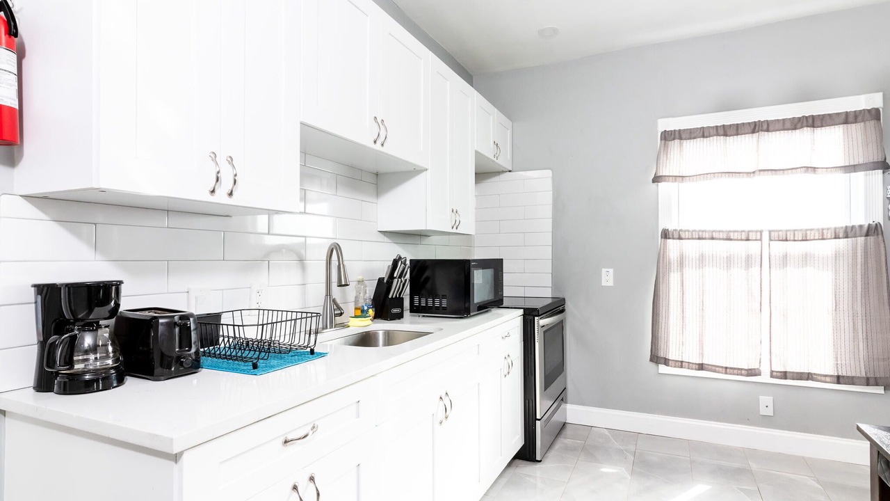 Photo of Kitchen in Downtown Niagara Falls