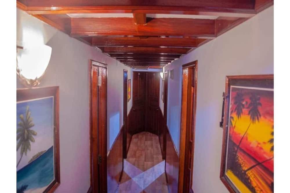 Photo of Bedroom in Vaavu Atoll
