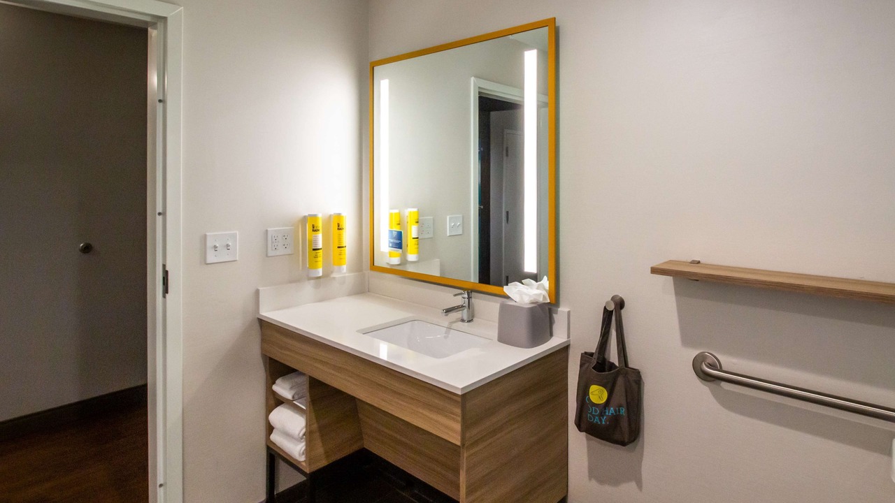 Photo of Bathroom in Niceville
