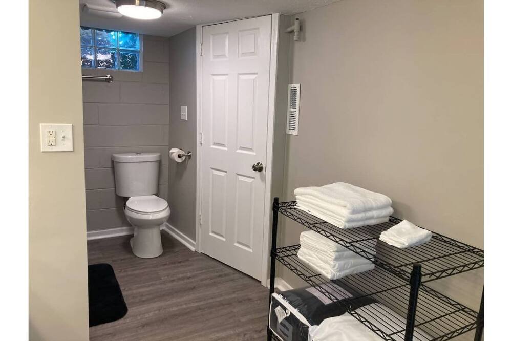Photo of Bedroom in Speedway
