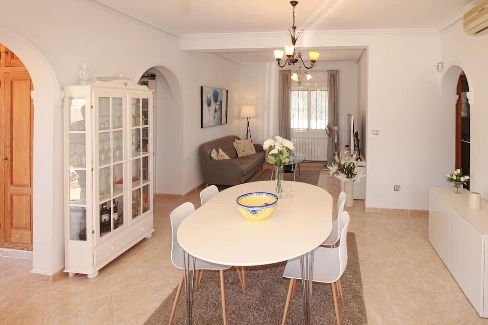 Photo of Bedroom in San Miguel de Salinas