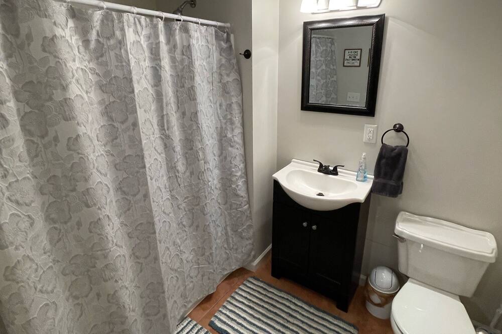 Photo of Bathroom in High Point