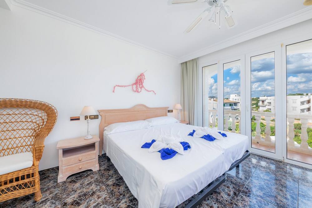 Photo of Bedroom in Cala Marcal