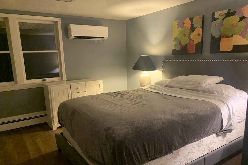 Photo of Bedroom in Machipongo