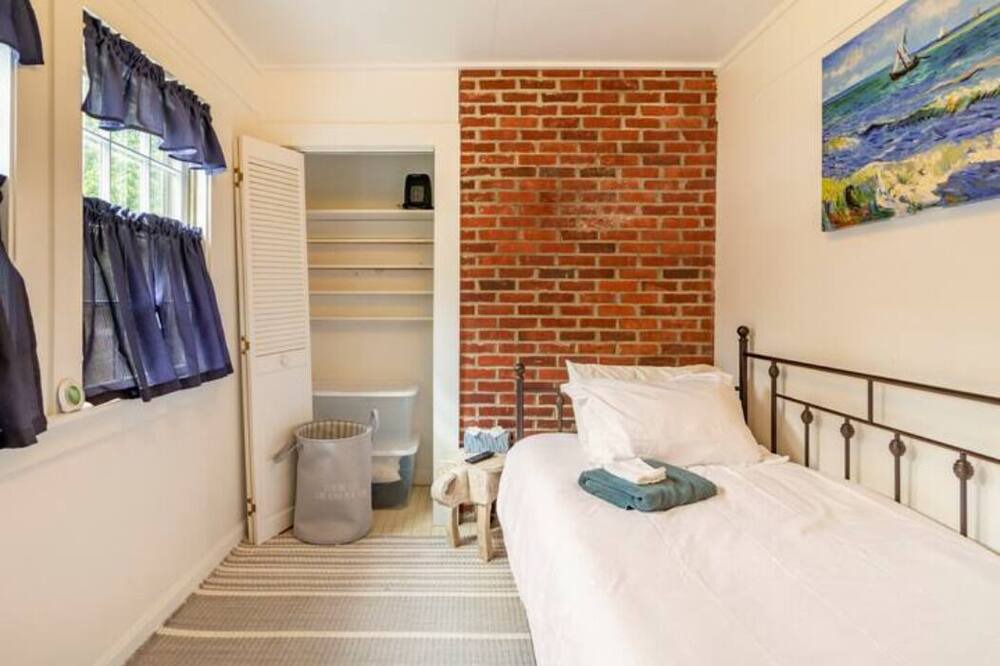 Photo of Bedroom in Harwich Center