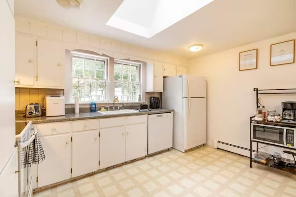 Photo of Kitchen in Harwich Center