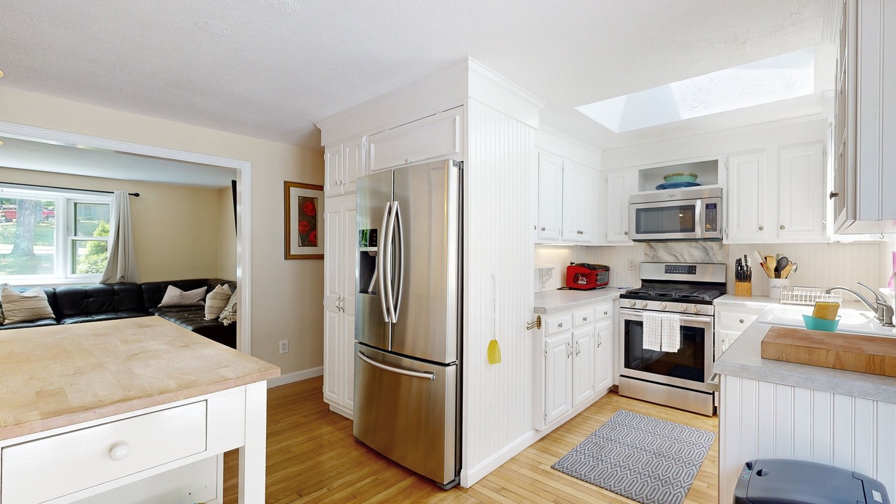 Photo of Kitchen in West Barnstable
