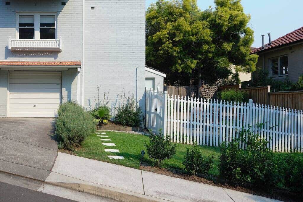 Photo of Outdoor in North Sydney