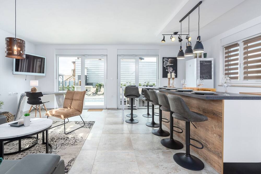 Photo of Livingroom in Zbandaj
