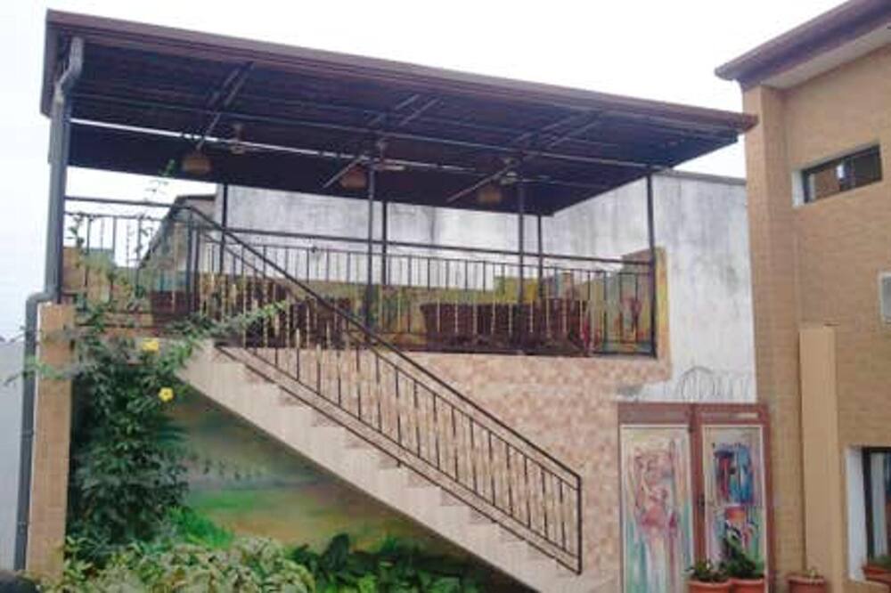 Photo of Patio Balcony in Kinshasa