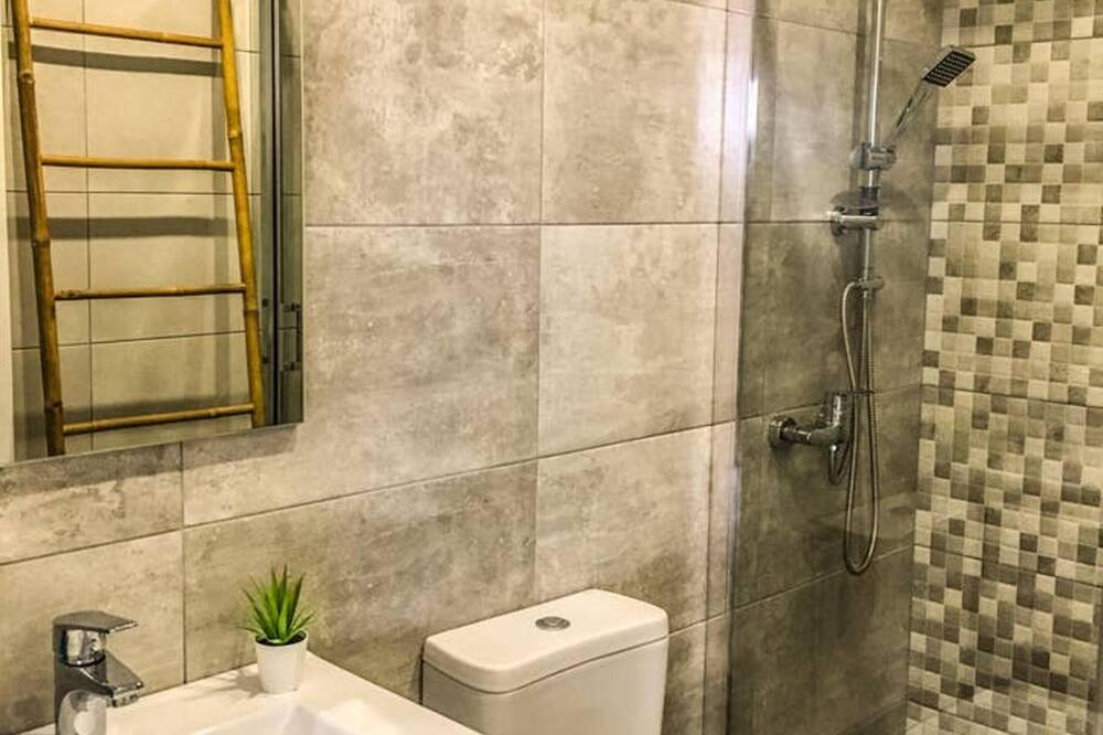 Photo of Bathroom in Atalaia