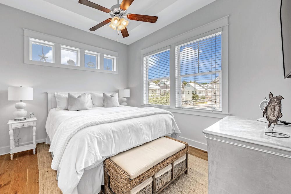 Photo of Bedroom in Panama City Beach
