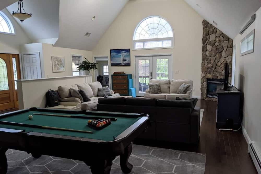 Photo of Bedroom in Danvers