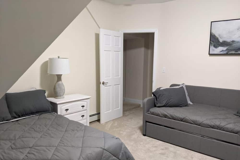 Photo of Bedroom in Danvers