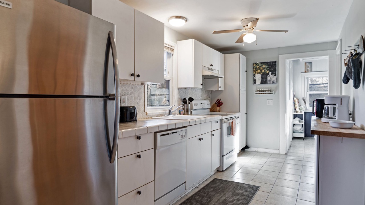 Photo of Kitchen in Wading River