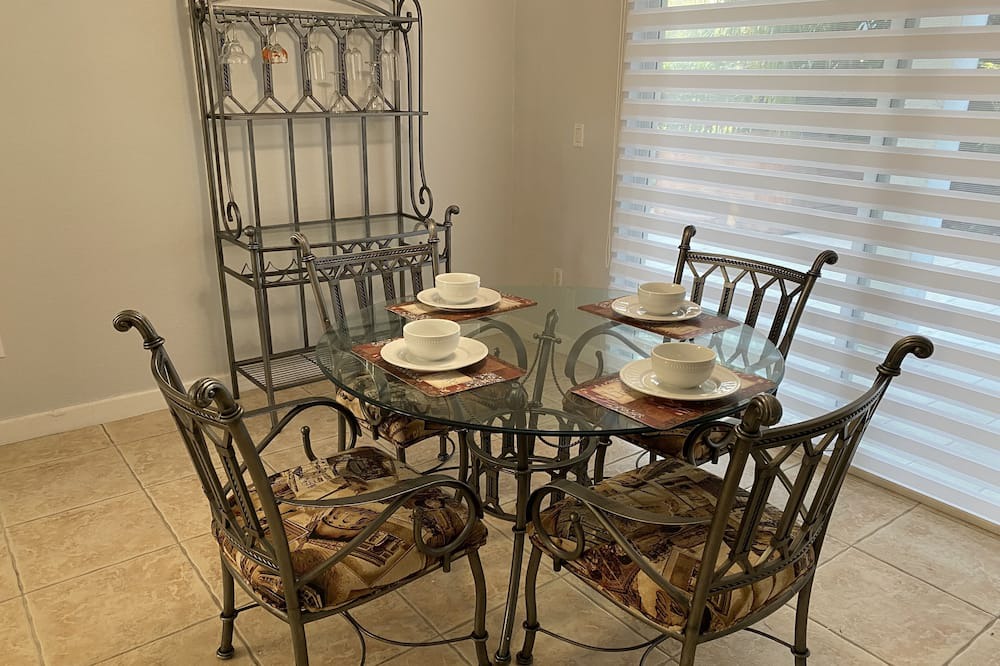 Photo of Kitchen in Tamiami