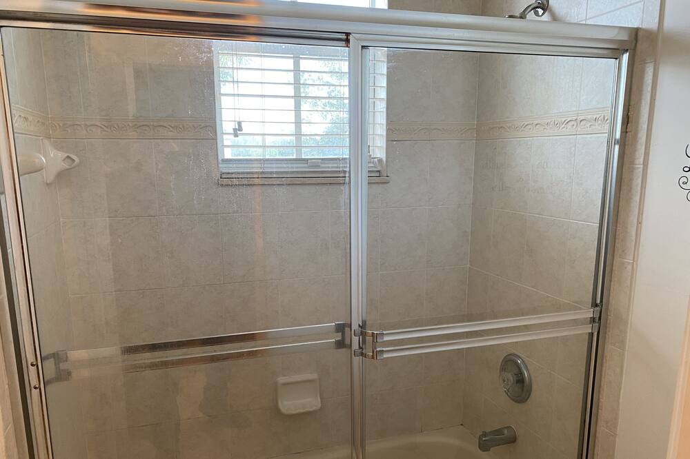 Photo of Bathroom in Tamiami