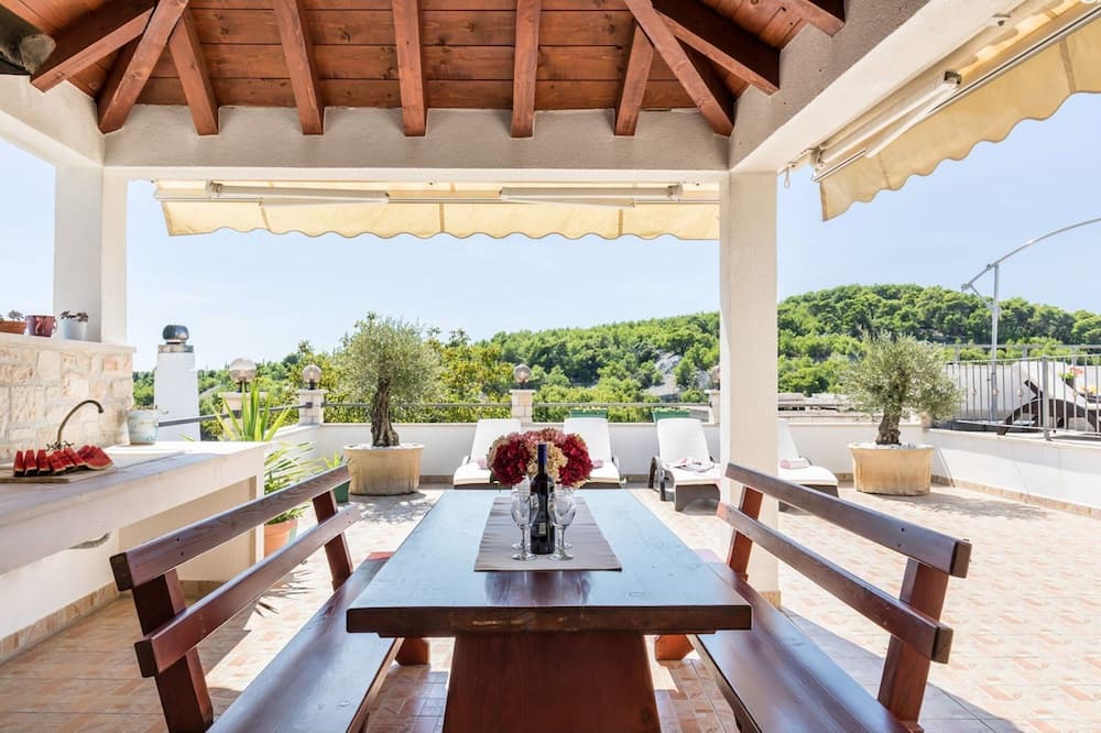 Photo of Patio Balcony in Selca