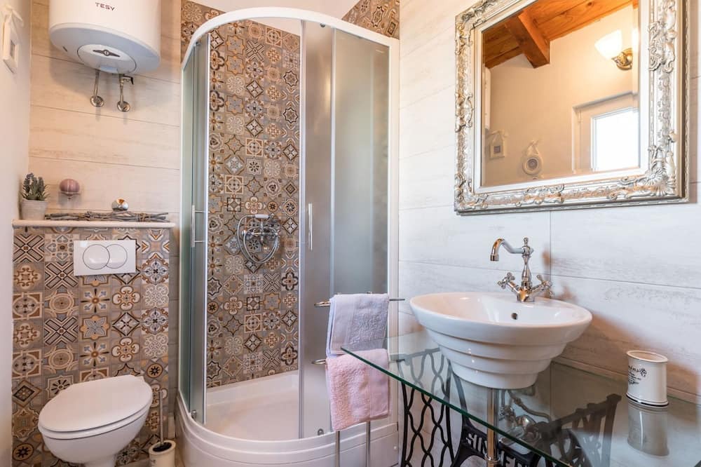 Photo of Bathroom in Selca