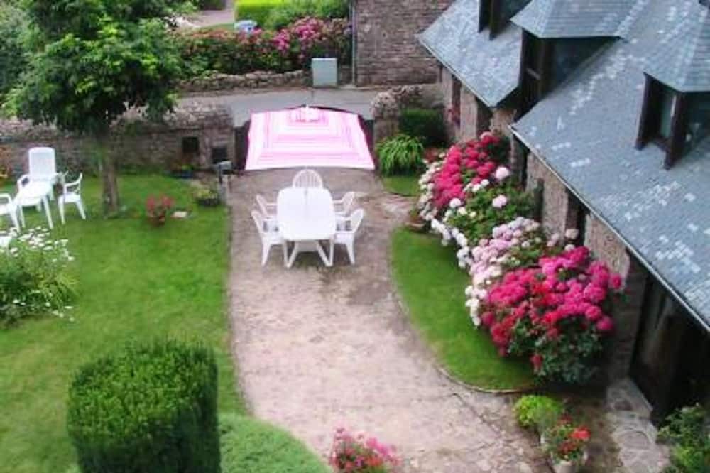 Photo of Others in Plehedel
