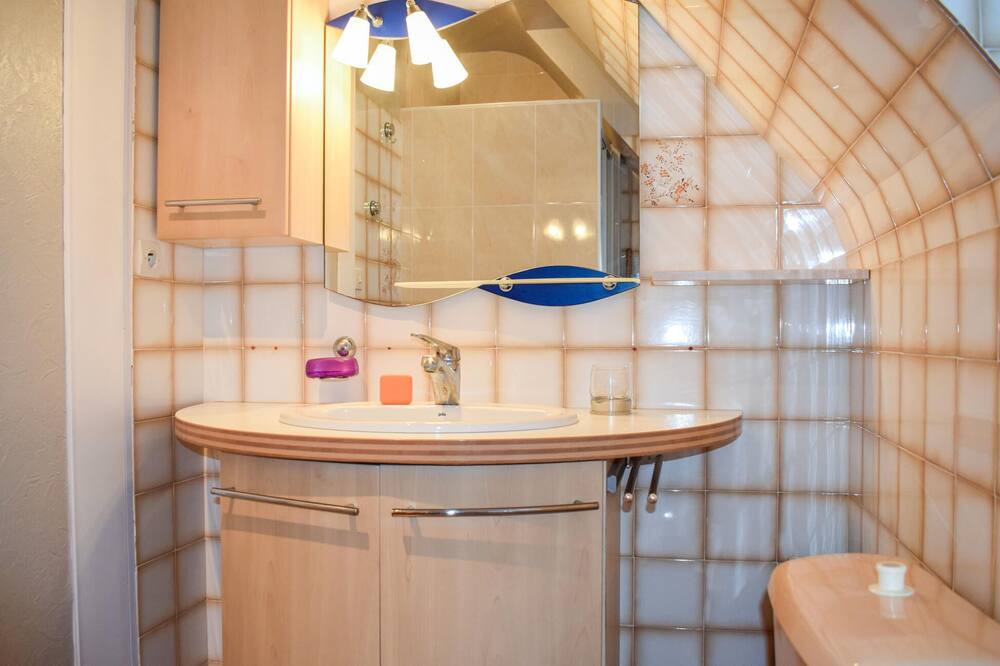Photo of Bathroom in Coatascorn