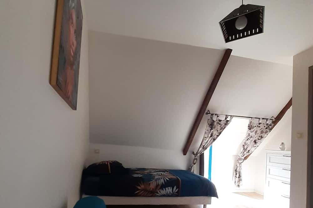 Photo of Bedroom in Gommenec'h