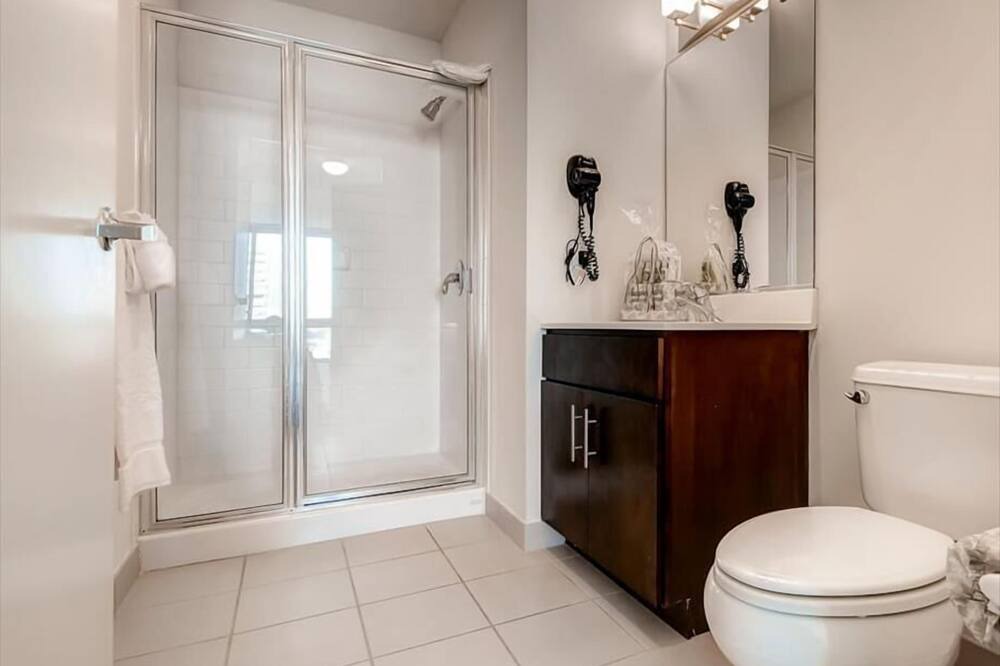 Photo of Bathroom in Hudson Exchange