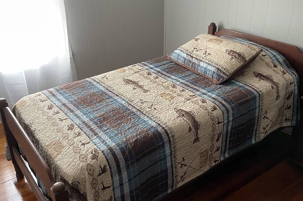 Photo of Bedroom in Craig Creek