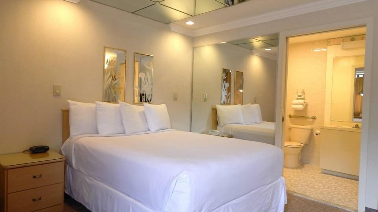 Photo of Bedroom in Commack