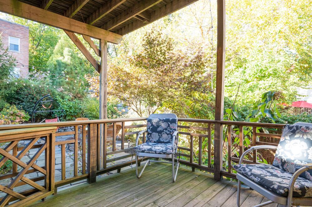 Photo of Patio Balcony in Nyack