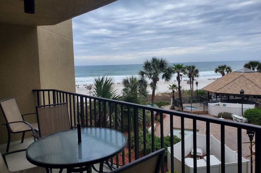Photo of Others in Biltmore Beach