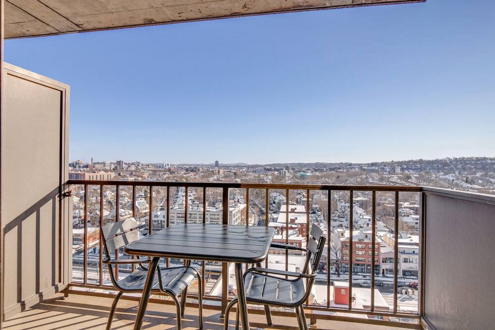 Photo of Patio Balcony in Allston