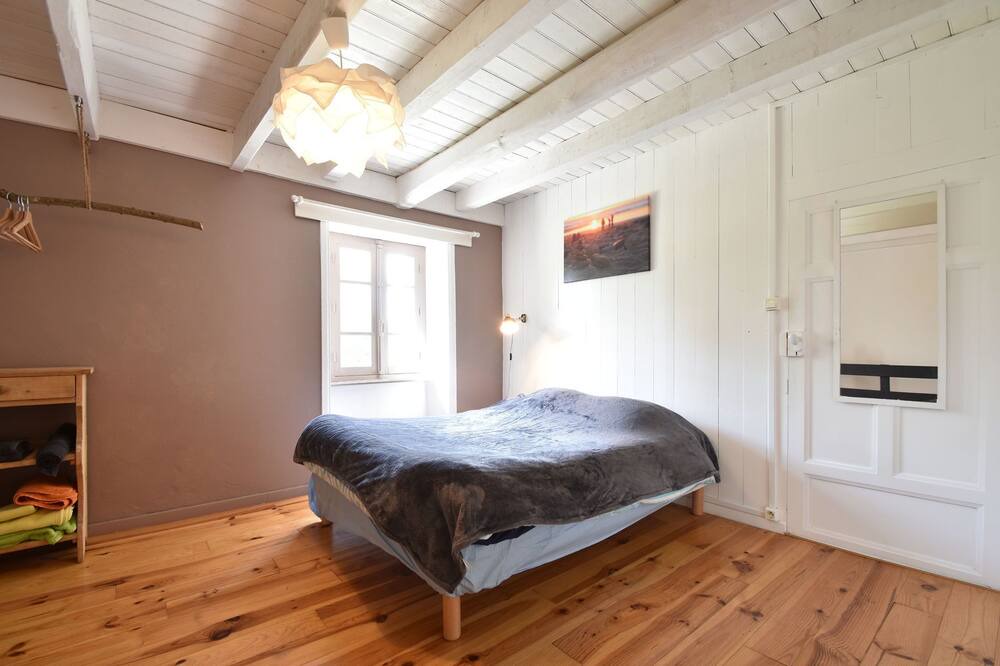 Photo of Bedroom in Cleden-Cap-Sizun