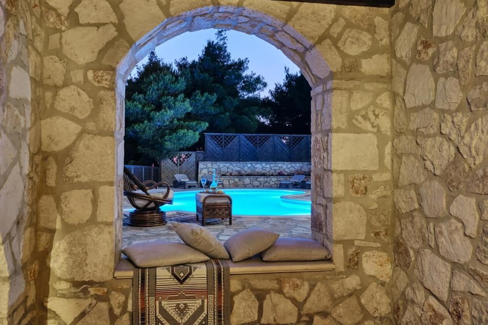 Photo of Patio Balcony in Anafonitria