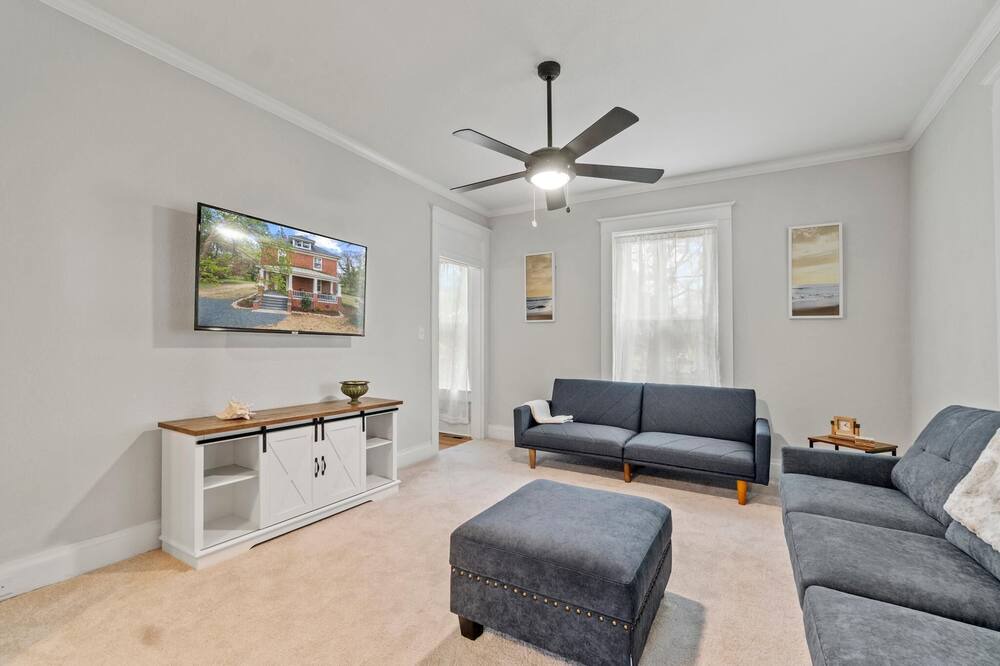 Photo of Livingroom in Nassawadox