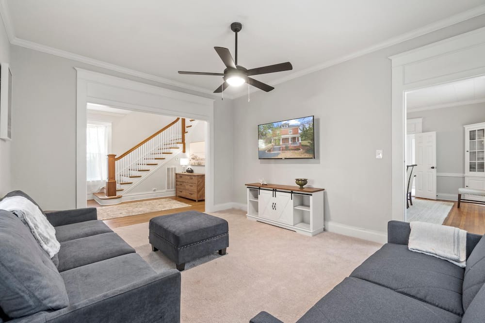 Photo of Livingroom in Nassawadox