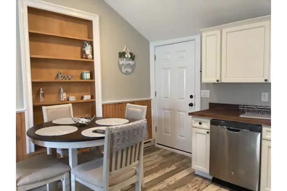 Photo of Kitchen in Miller Place