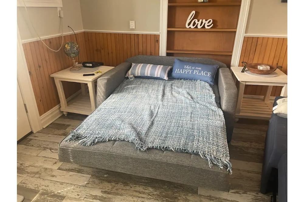 Photo of Bedroom in Miller Place