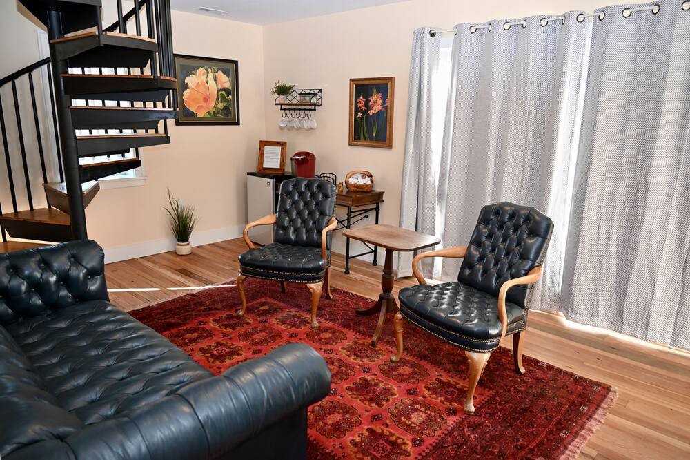 Photo of Livingroom in New Kent