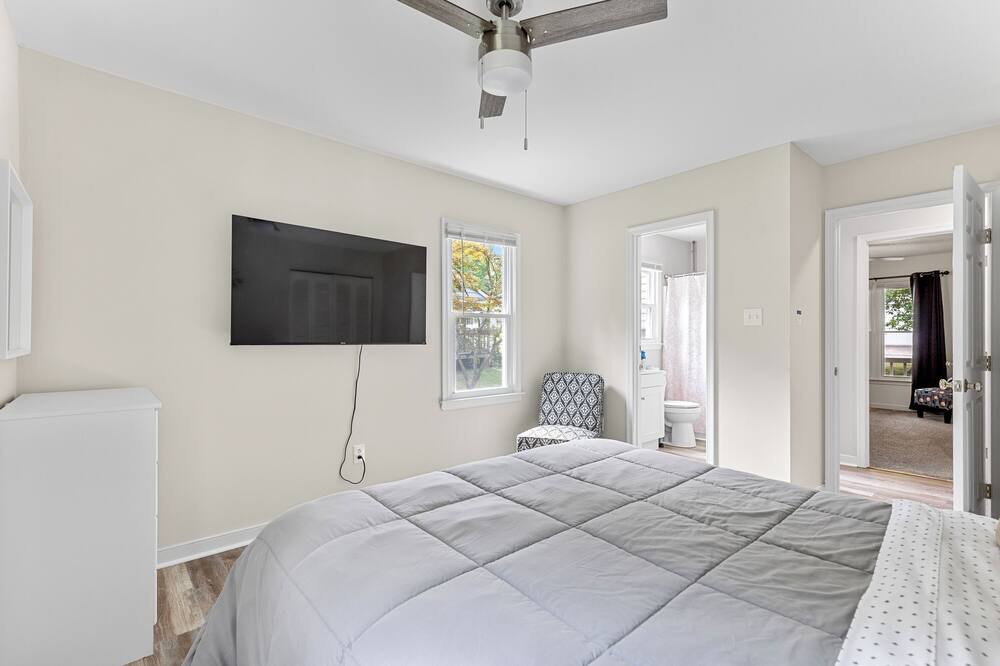 Photo of Bedroom in Chesterfield