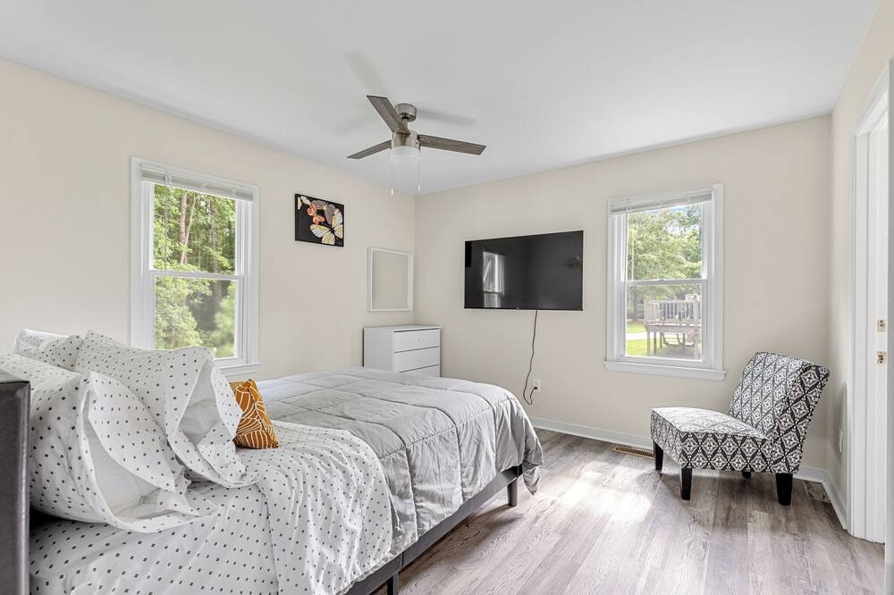 Photo of Bedroom in Chesterfield