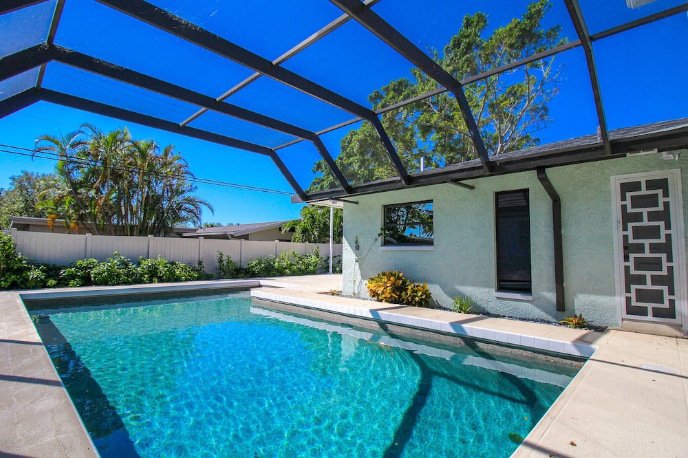 Photo of Outdoor in Golden Beach