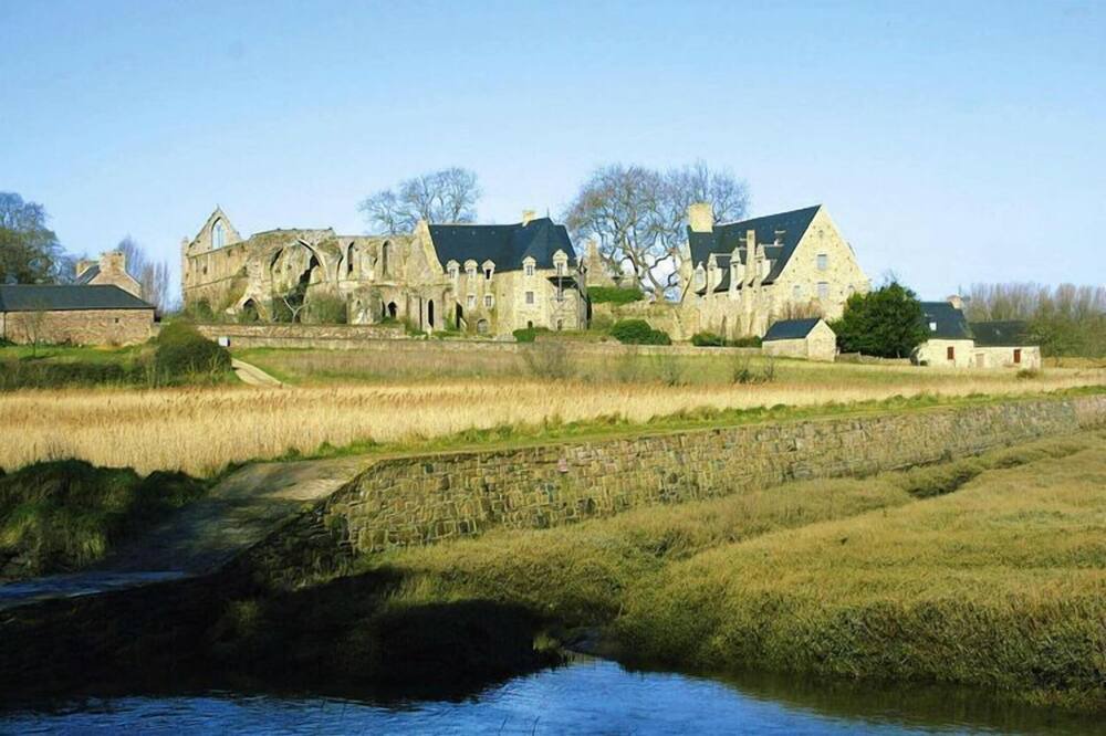 Photo of Others in Lezardrieux