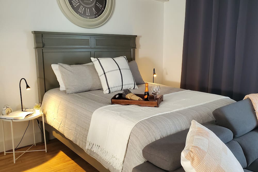 Photo of Bedroom in The Roads