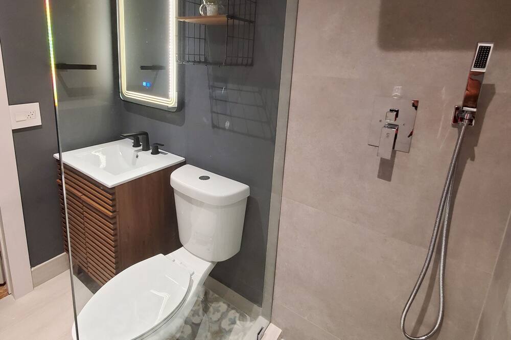 Photo of Bathroom in The Roads