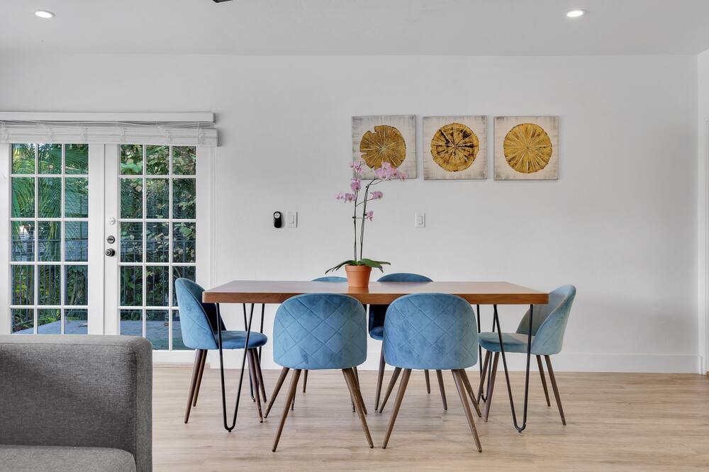 Photo of Kitchen in Northeast Coconut Grove