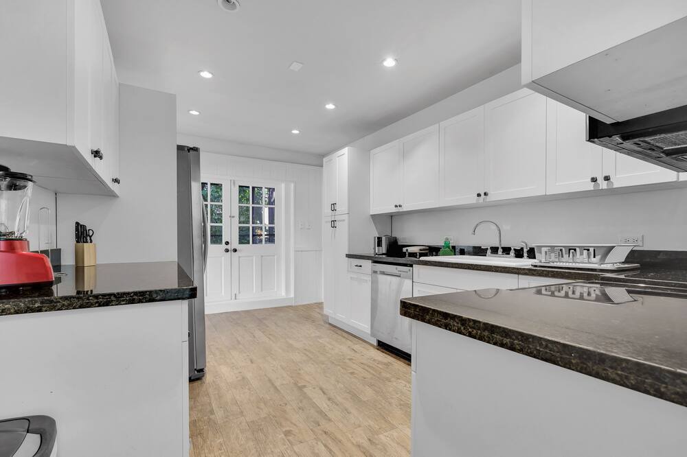 Photo of Kitchen in Northeast Coconut Grove